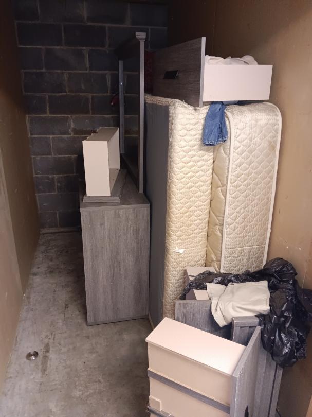 Storage Unit Auction in Jackson , MS at UHaul Storage of Jackson ends